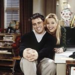 Joey i Phoebe - w tle żaluzje